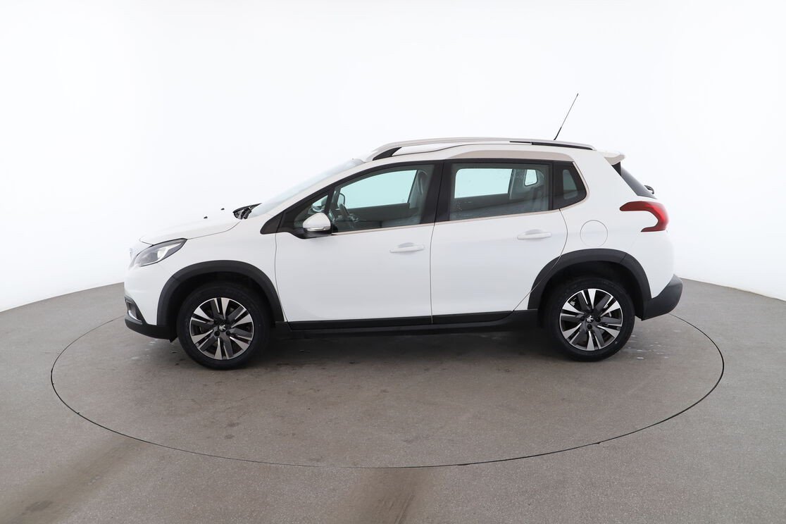 Peugeot 2008 1.2 PureTech Allure EAT6