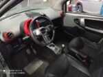 Vue arrière montrant coffre et lignes de carrosserie