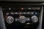 Console centrale avec levier de vitesses DSG et commandes