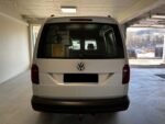 Profil latéral montrant la longueur rallongée du véhicule