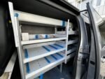 Vue rapprochée du levier de vitesse automatique