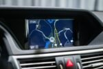 Détail du pédalier et tapis de sol conducteur