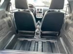 Plan intérieur sur volant et console centrale