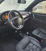 Vue arrière montrant la caméra et le radar de recul installés