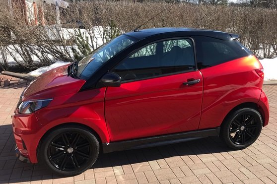 Habitacle Aixam Coupe GTI, sièges et console centrale