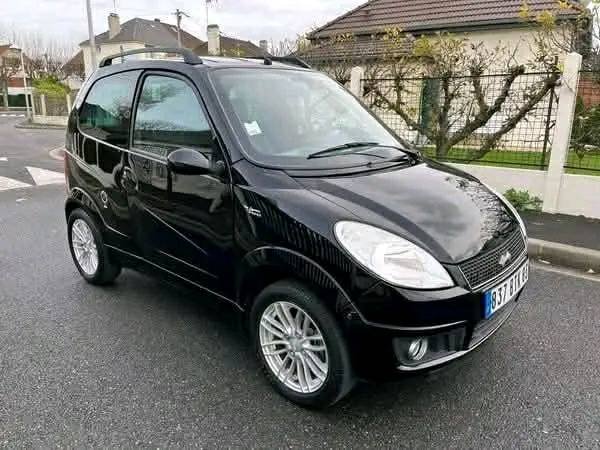 Ligier Xtoo R 4 Places vue latérale