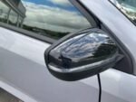 Siège conducteur et espace avant avec habillage gris