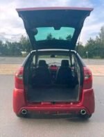 Photo montrant l'espace pour les jambes et le plancher conducteur