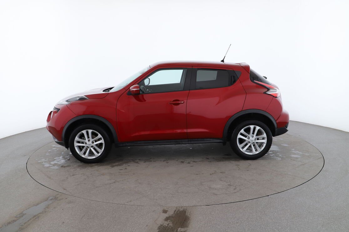 Vue détaillée Nissan Juke 2017 - volant et commandes