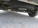 Photo du hayon et de la zone de chargement avec plancher plat