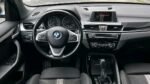 Détail de la console centrale avec levier de vitesses automatique