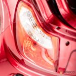 Détail de la suspension arrière et des roues